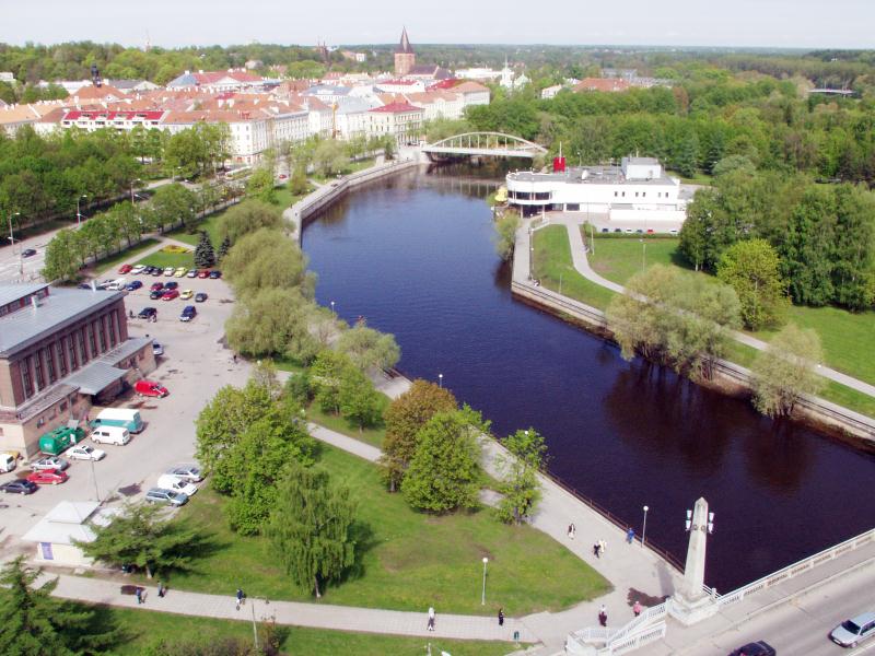 File:Tartu_Vaade linnale.jpg